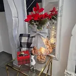 Kryształowy Dworek Pensjonat 3*