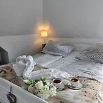 Pensjonat Kryształowy Dworek