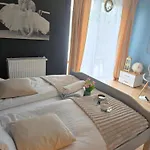 Krysztalowy Dworek