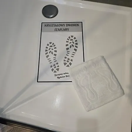 Krysztalowy Dworek ゲストハウス 3*