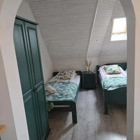 ゲストハウス Krysztalowy Dworek シャフラリ