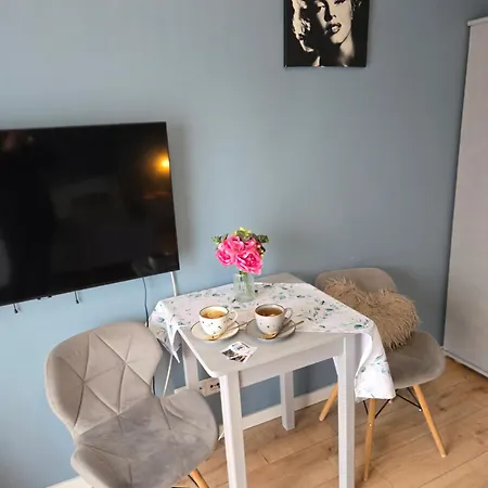 Krysztalowy Dworek 斯扎法拉瑞