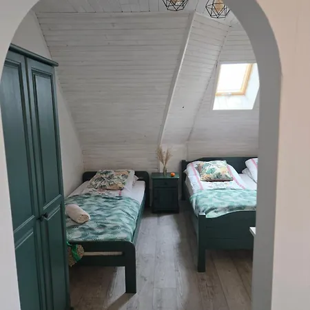 Krysztalowy Dworek *