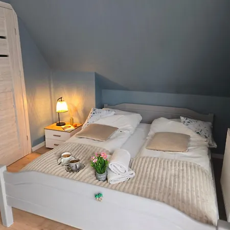 Krysztalowy Dworek 3*