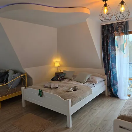 Krysztalowy Dworek 3*