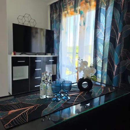 Krysztalowy Dworek ゲストハウス 3*