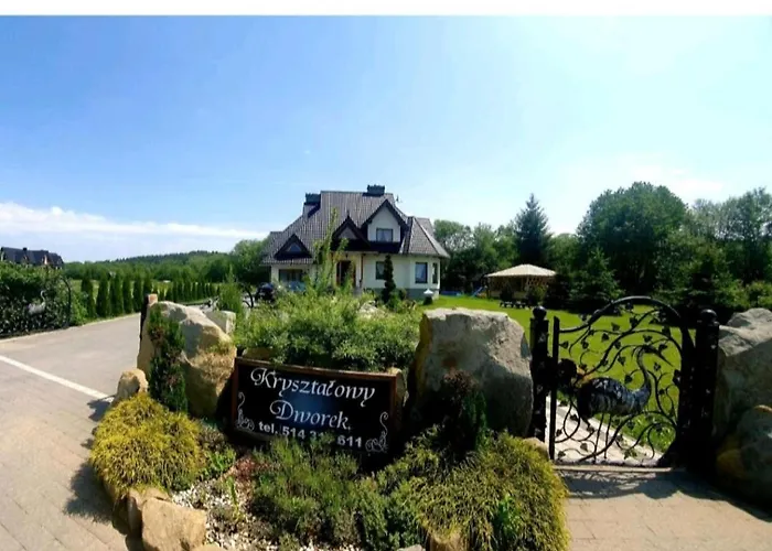 Krysztalowy Dworek 게스트하우스 3*