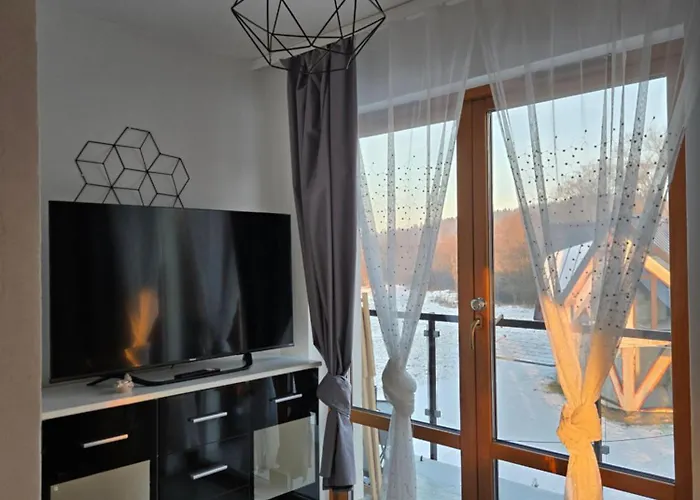 게스트하우스 Krysztalowy Dworek 3*