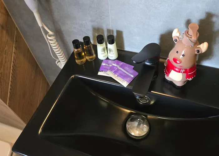 Krysztalowy Dworek 3*