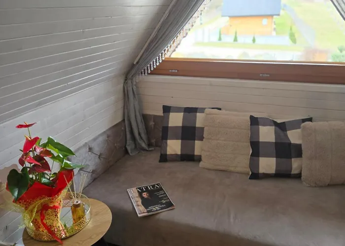 Krysztalowy Dworek 3*