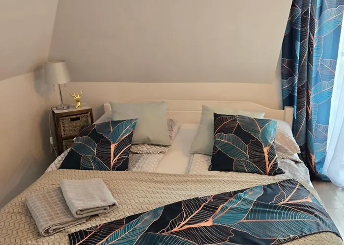 Krysztalowy Dworek 3*