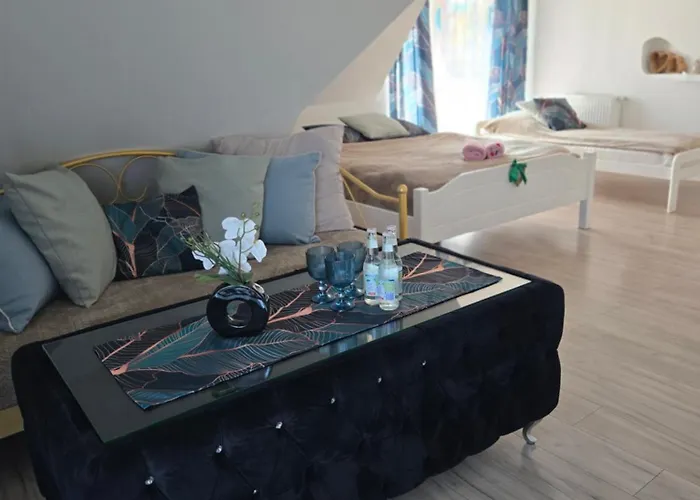 Krysztalowy Dworek 3*